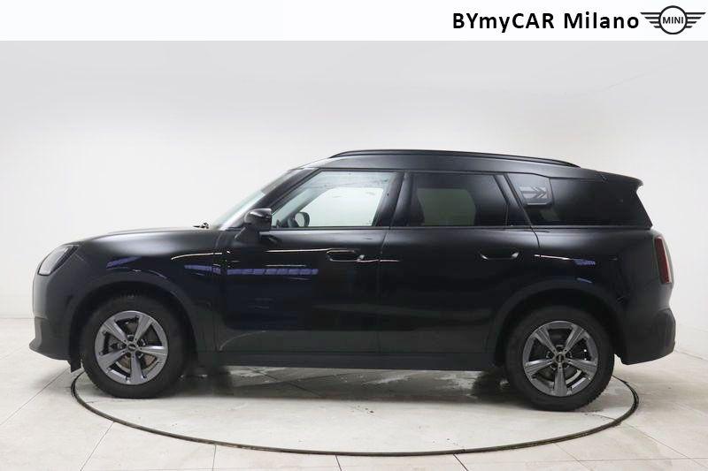 Mini Countryman Mini Countryman 2.0 48V D Classic auto https://cdn.bymycar.eu/it-bo/assets/images/vehicles/vo/6279/MINI-MINI-COUNTRYMAN-U25-jpg-2.jpg