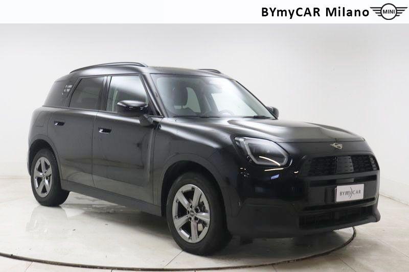 Mini Countryman Mini Countryman 2.0 48V D Classic auto https://cdn.bymycar.eu/it-bo/assets/images/vehicles/vo/6279/MINI-MINI-COUNTRYMAN-U25-jpg-5.jpg