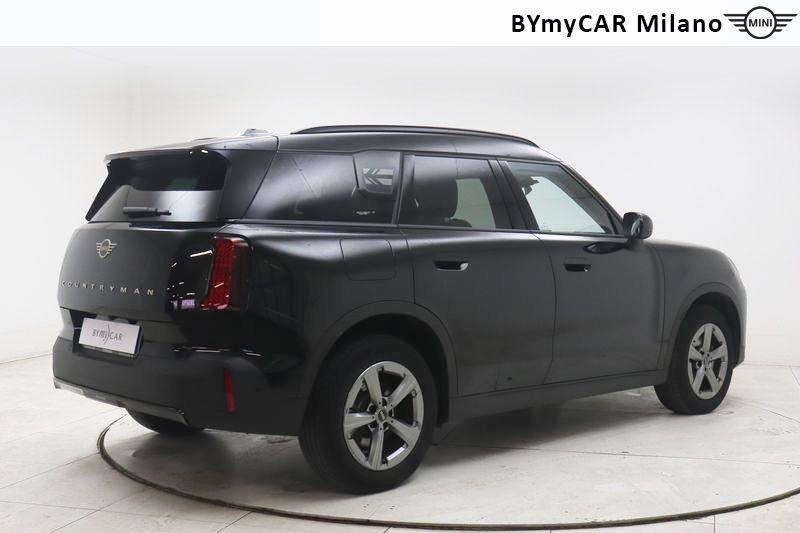 Mini Countryman Mini Countryman 2.0 48V D Classic auto https://cdn.bymycar.eu/it-bo/assets/images/vehicles/vo/6281/MINI-MINI-COUNTRYMAN-U25-jpg-7.jpg