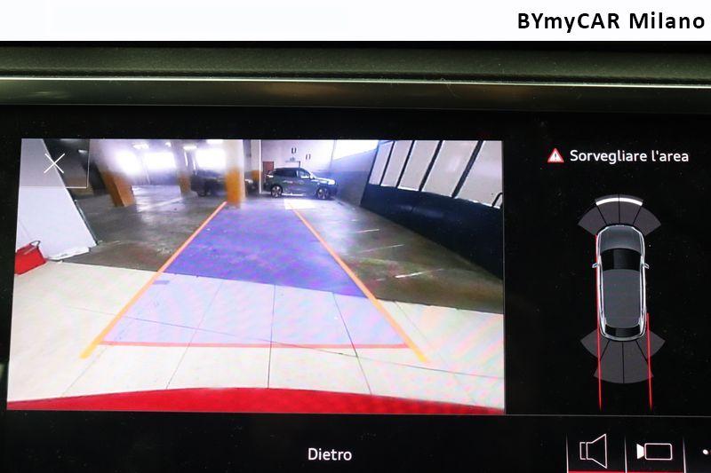 Audi Q3 Q3 Sportback 40 2.0 tdi S line edition quattro 200cv s-tronic https://cdn.bymycar.eu/it-bo/assets/images/vehicles/vo/6289/AUDI-Q3-I-2019-SPORTBACK-jpg-14.jpg