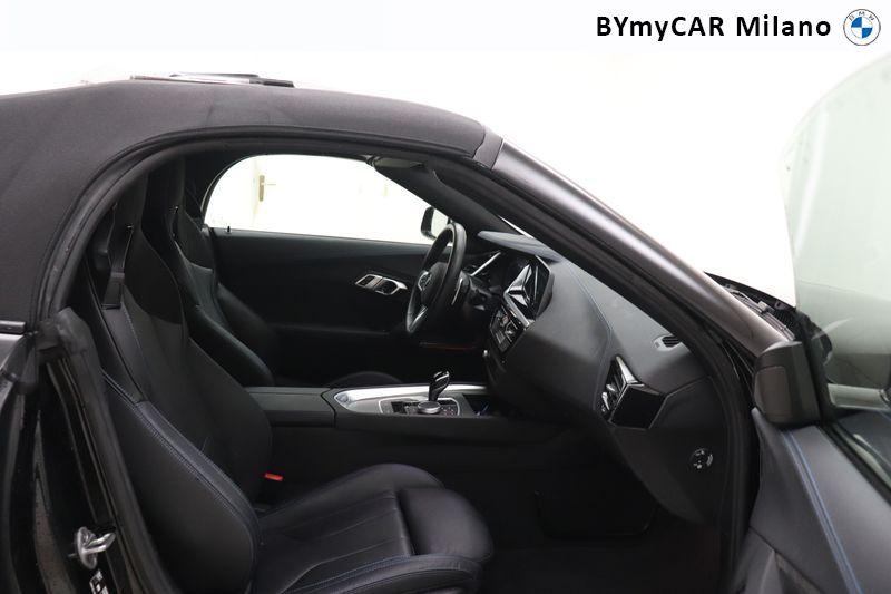 BMW Z4 Z4 M40i auto https://cdn.bymycar.eu/it-bo/assets/images/vehicles/vo/6292/BMW-Z4-G29-LCI-2023-jpg-8.jpg