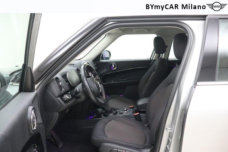Mini Countryman Mini Countryman 1.5 Cooper SE Classic all4 auto https://cdn.bymycar.eu/it-bo/assets/images/vehicles/vo/6296/MINI-MINI-COUNTRYMAN-F60-2020-jpg-10.jpg