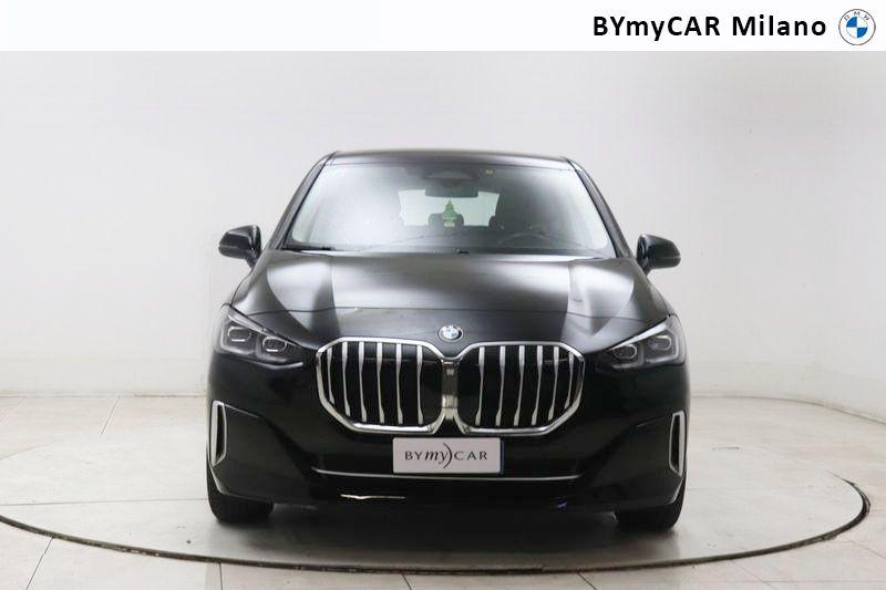 BMW Serie 2 218d Active Tourer Luxury auto https://cdn.bymycar.eu/it-bo/assets/images/vehicles/vo/6301/BMW-SERIE-2-U06-ACTIVE-TOURER-jpg-4.jpg