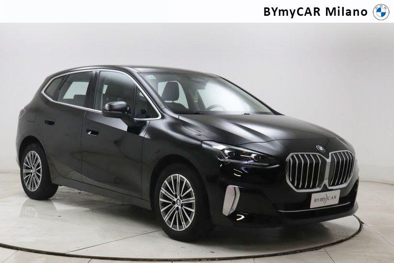 BMW Serie 2 218d Active Tourer Luxury auto https://cdn.bymycar.eu/it-bo/assets/images/vehicles/vo/6301/BMW-SERIE-2-U06-ACTIVE-TOURER-jpg-5.jpg