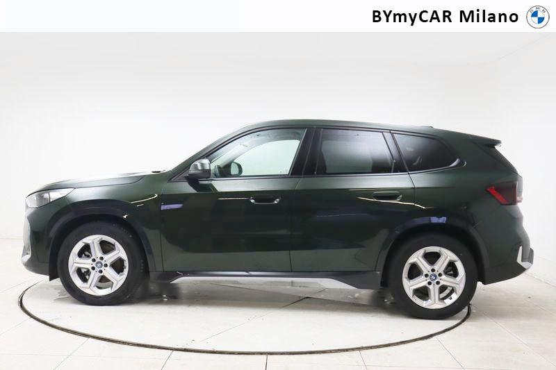 BMW X1 iX1 edrive 20 X-Line https://cdn.bymycar.eu/it-bo/assets/images/vehicles/vo/6308/BMW-X1-U11-jpg-2.jpg