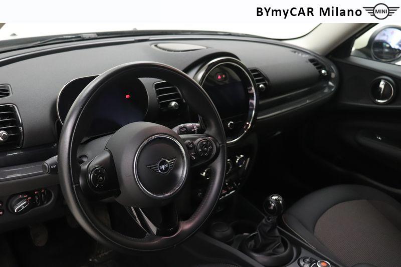 Mini Mini Mini Clubman 1.5 One D Classic https://cdn.bymycar.eu/it-bo/assets/images/vehicles/vo/6313/MINI-MINI-IV-F54-2019-CLUBMAN-jpg-10.jpg