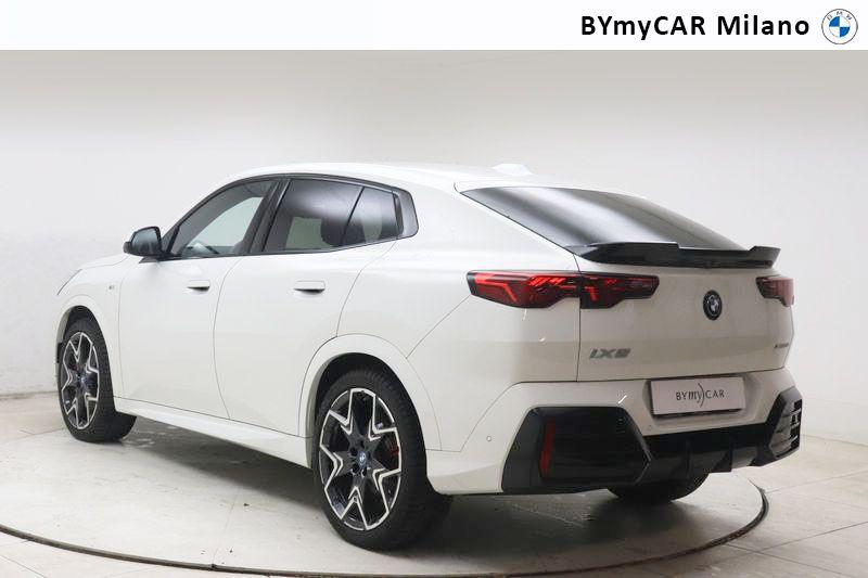BMW X2 iX2 xdrive 30 MSport https://cdn.bymycar.eu/it-bo/assets/images/vehicles/vo/6382/BMW-X2-U10-jpg-13.jpg