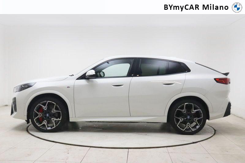 BMW X2 iX2 xdrive 30 MSport https://cdn.bymycar.eu/it-bo/assets/images/vehicles/vo/6382/BMW-X2-U10-jpg-2.jpg