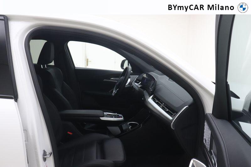 BMW X2 iX2 xdrive 30 MSport https://cdn.bymycar.eu/it-bo/assets/images/vehicles/vo/6382/BMW-X2-U10-jpg-8.jpg